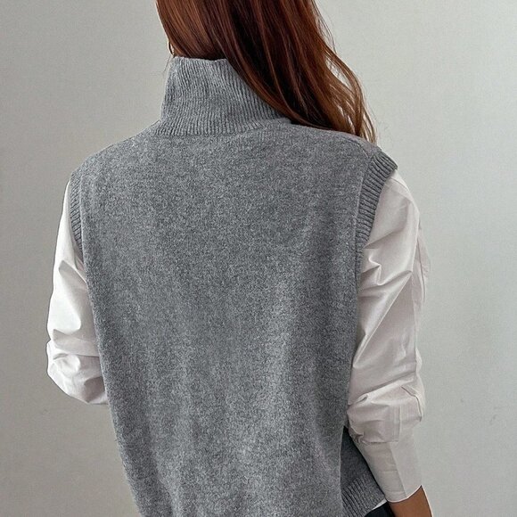 Grey Casual Womens Turtleneck Split Hem Sweater Vest - Picture 3 of 5